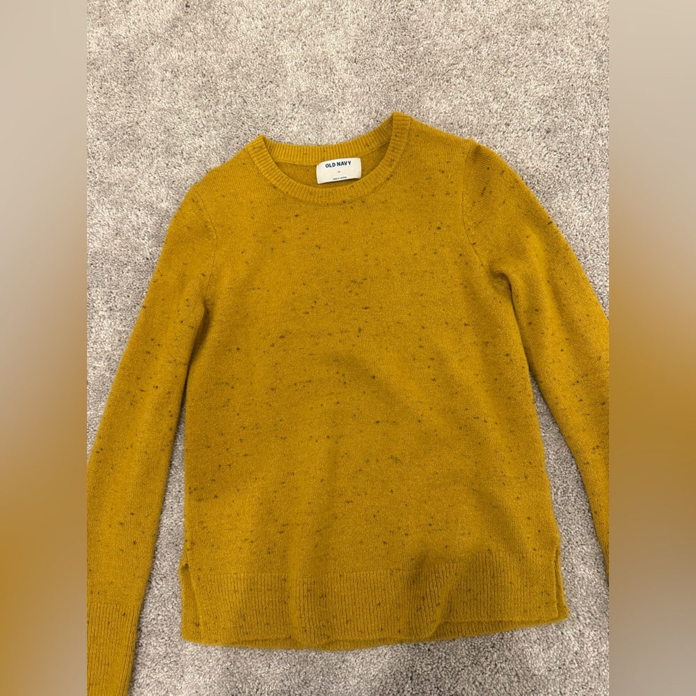 Old Navy Womens yellow sweater